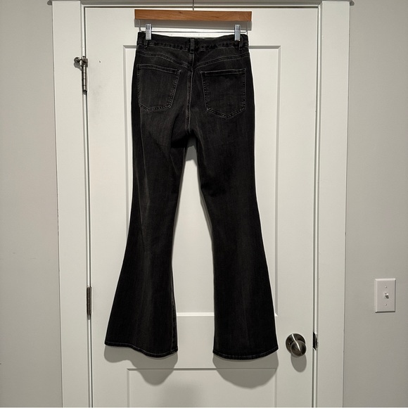 NWOT Express high rise black flare jeans - ultra hyper stretch - Picture 4 of 6